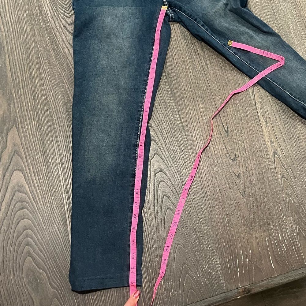 Earl Jean Slim Boot Dark Wash Faded Embroidered Jeans Size 4 Petite - Picture 4 of 11
